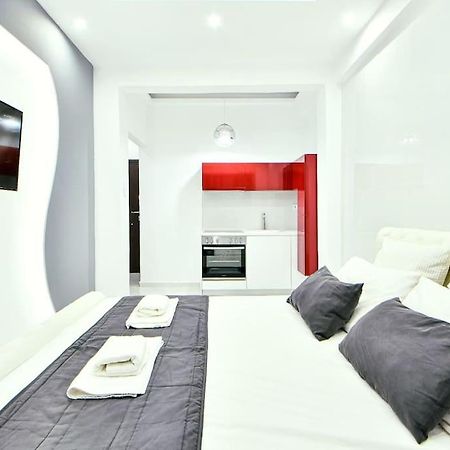 Luxurious Airbnb Room In Athens Exterior photo
