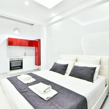 Luxurious Airbnb Room In Athens Exterior photo